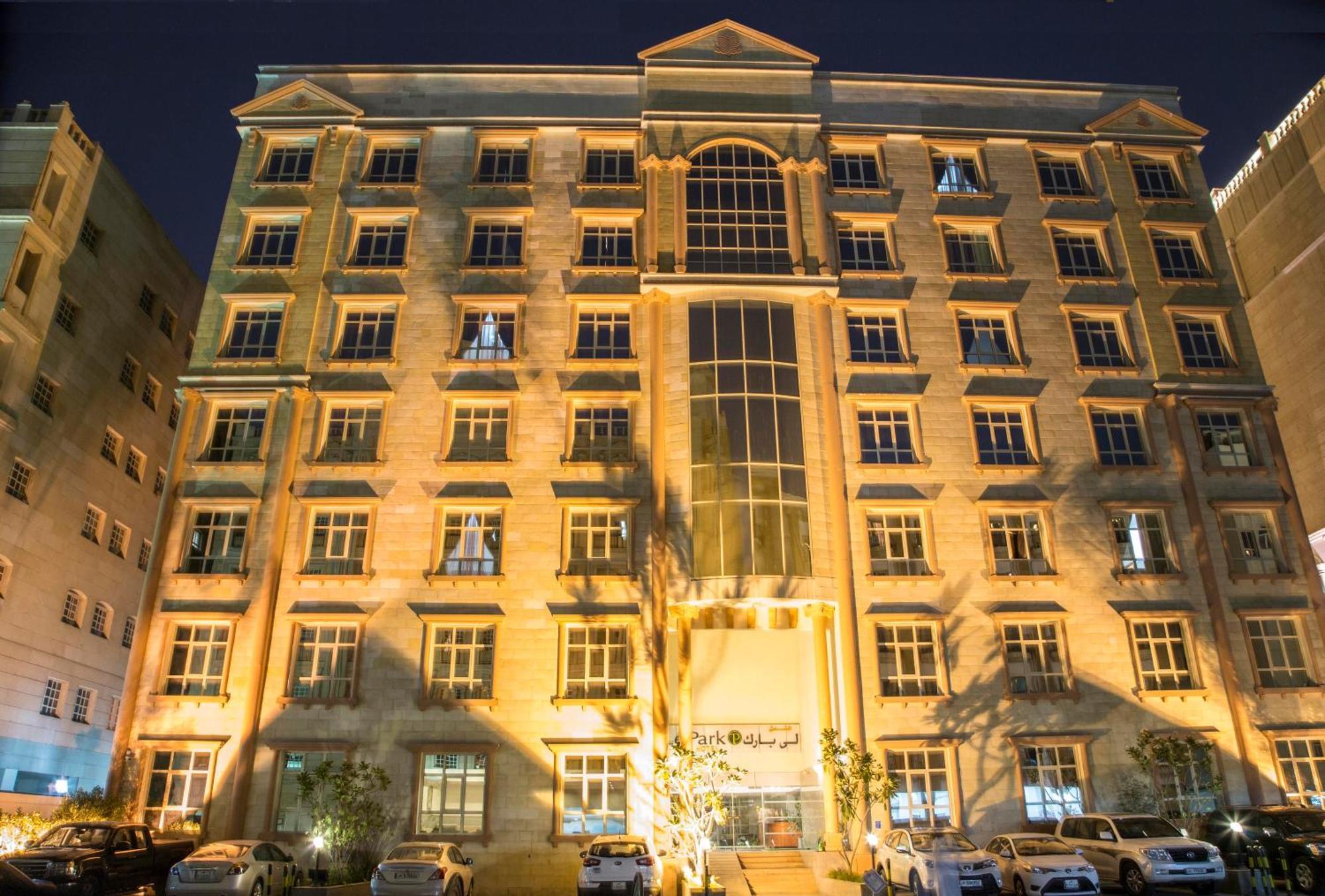 Le Park Hotel Doha Dış mekan fotoğraf