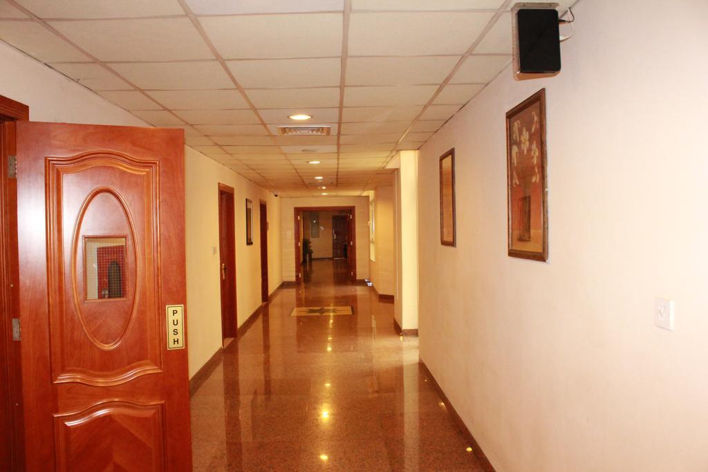 Le Park Hotel Doha Dış mekan fotoğraf