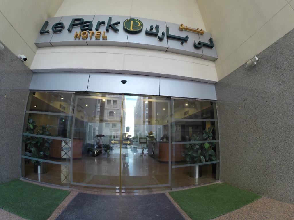 Le Park Hotel Doha Dış mekan fotoğraf